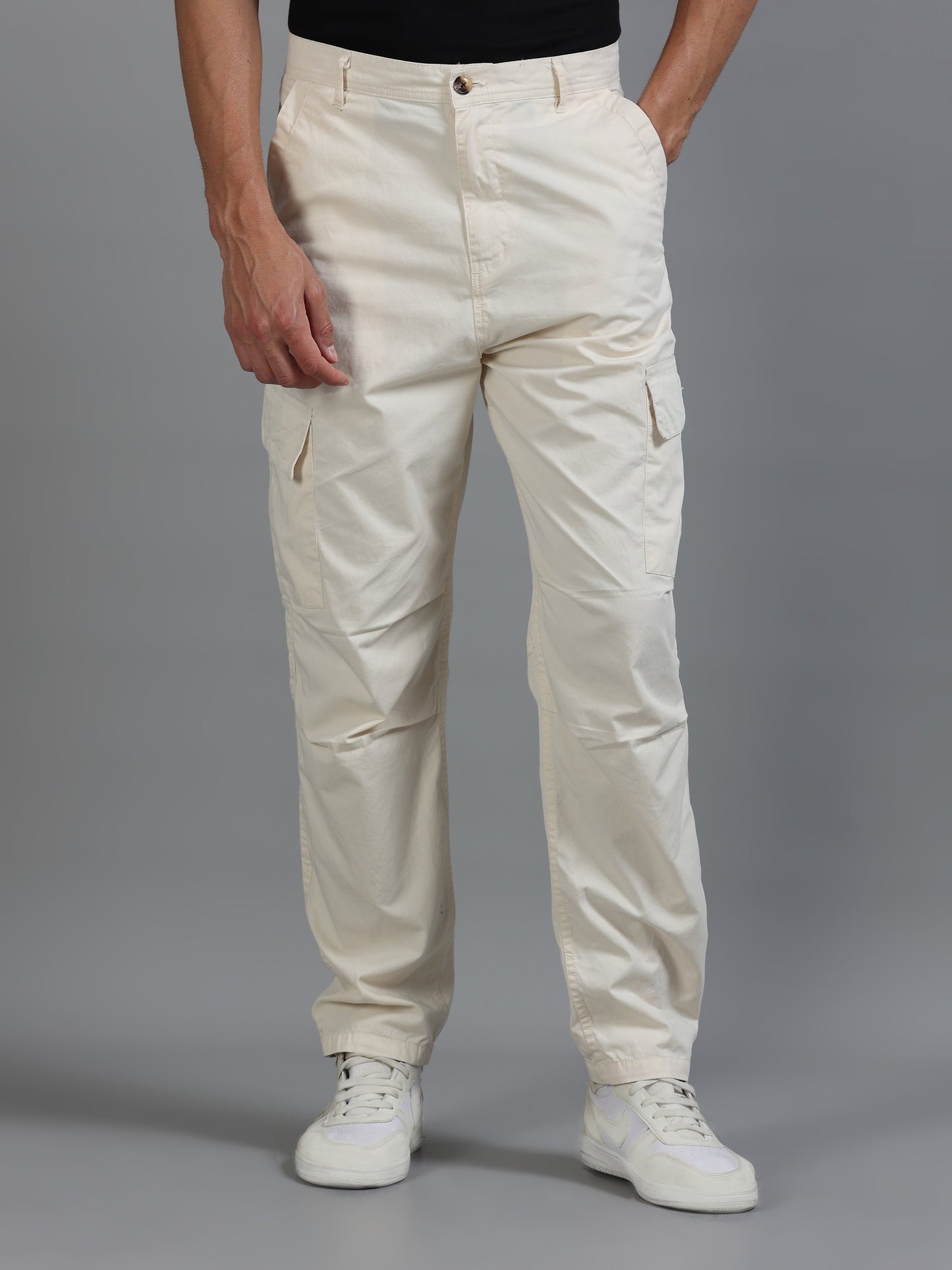 Men Cotton Relaxed Fit Cargo Trousers, Light Beige SILISOUL