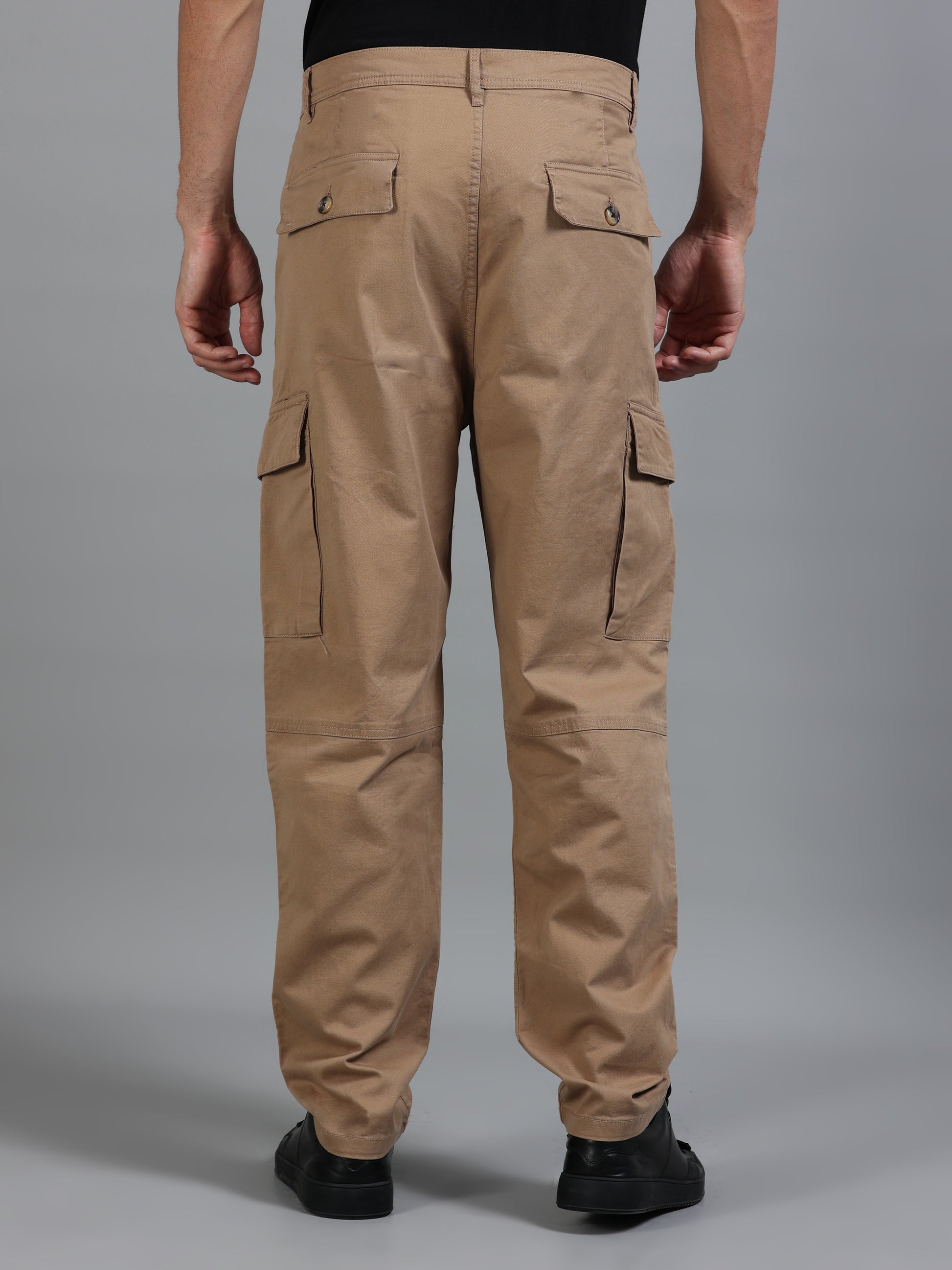 Men Cotton Relaxed Fit Cargo Trousers, Khaki SILISOUL