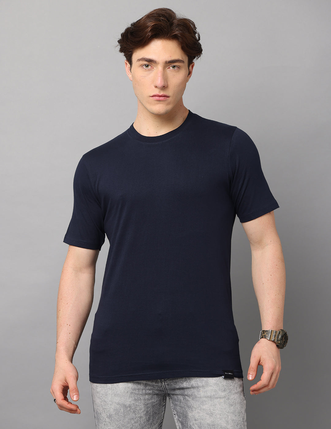 Men Navy Blue Solid Regular Fit T-Shirt