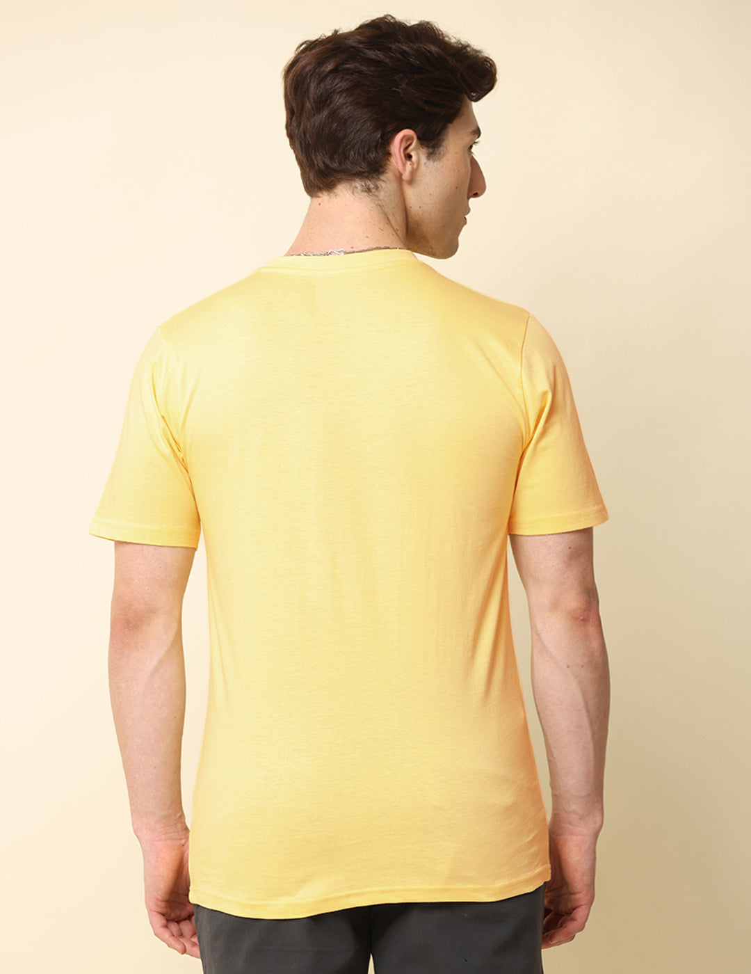 Men Light Yellow Solid Regular Fit T-Shirt