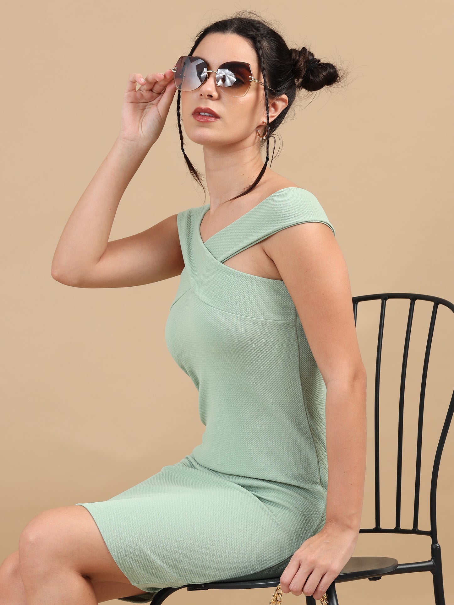 Women Sage Karara Lycra Sleeveless Offshoulder Dress