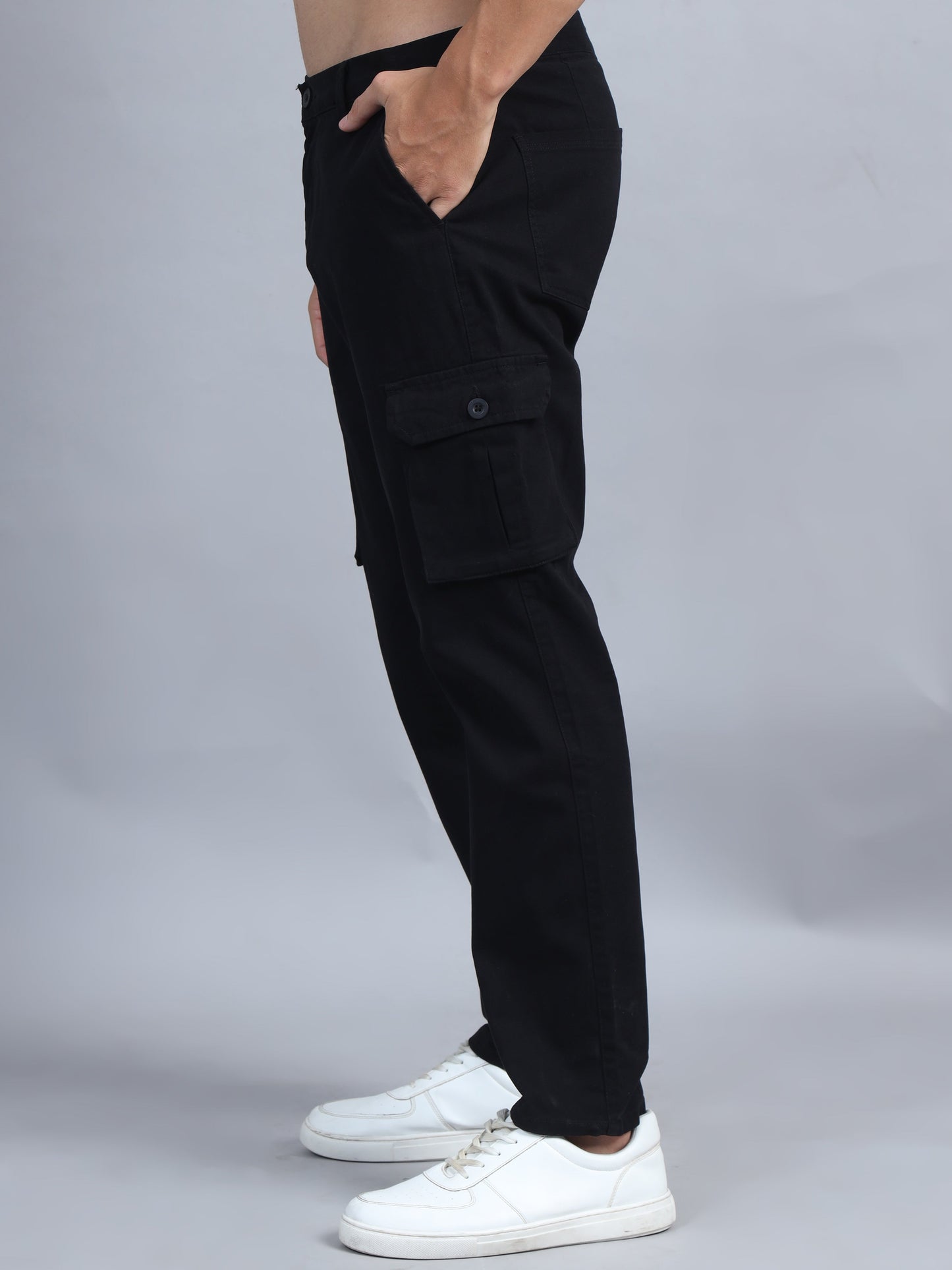 Men Cotton Regular Fit Cargo Trousers, BLACK