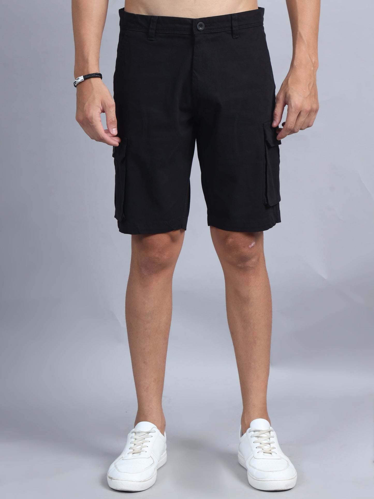 Men Cotton Regular Fit Cargo Shorts, BLACK