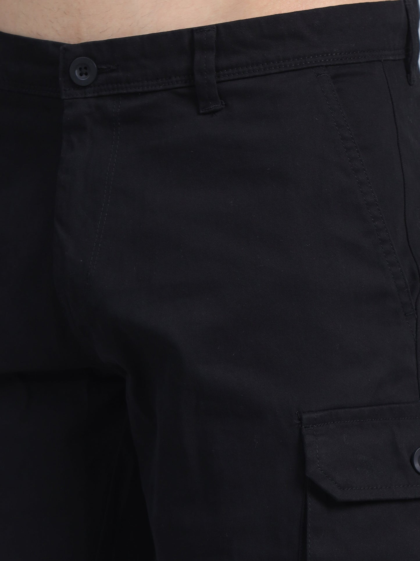 Men Cotton Regular Fit Cargo Shorts, BLACK