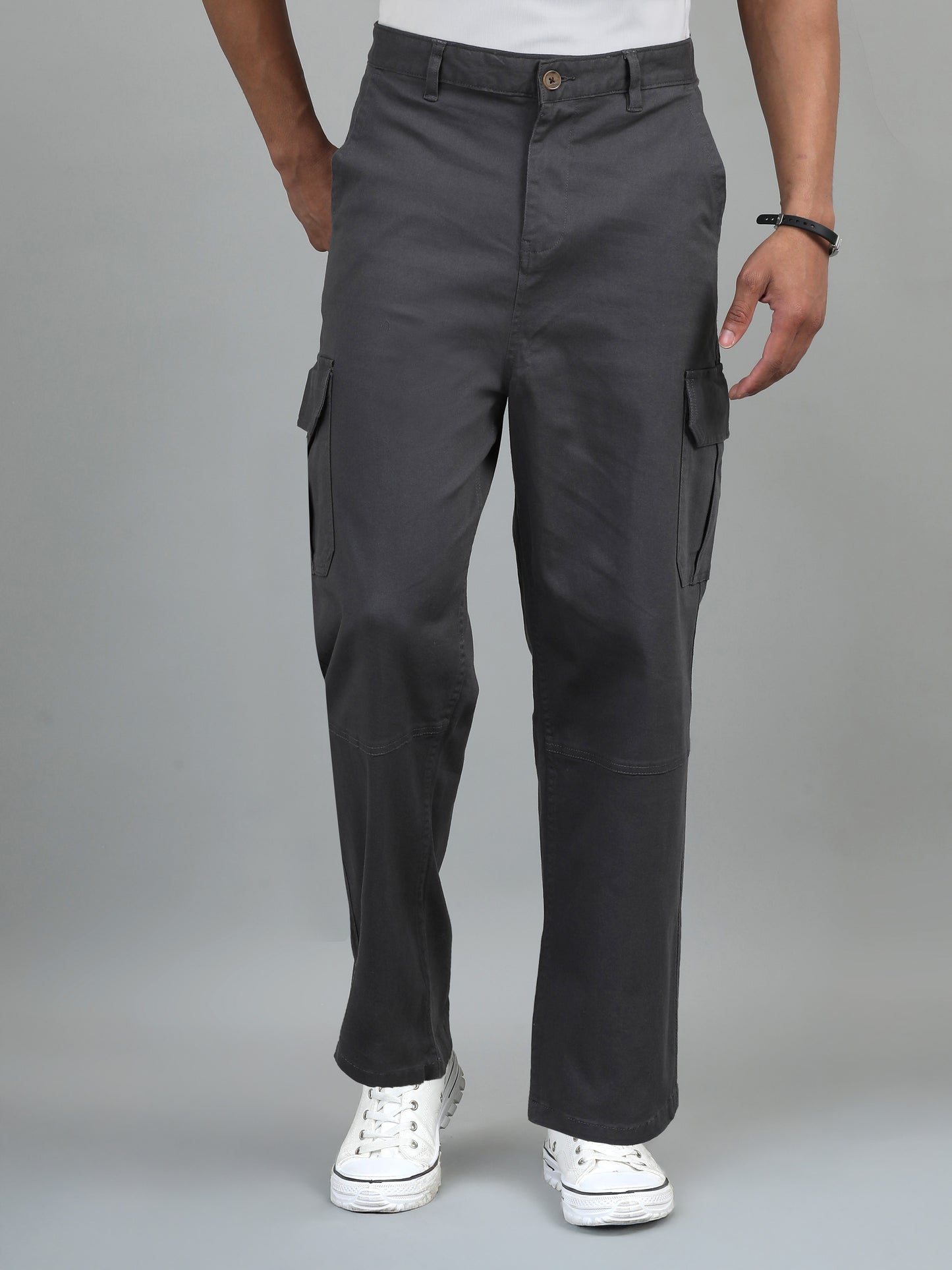 Men Cotton Baggy Fit Cargo Trousers, Dark Grey