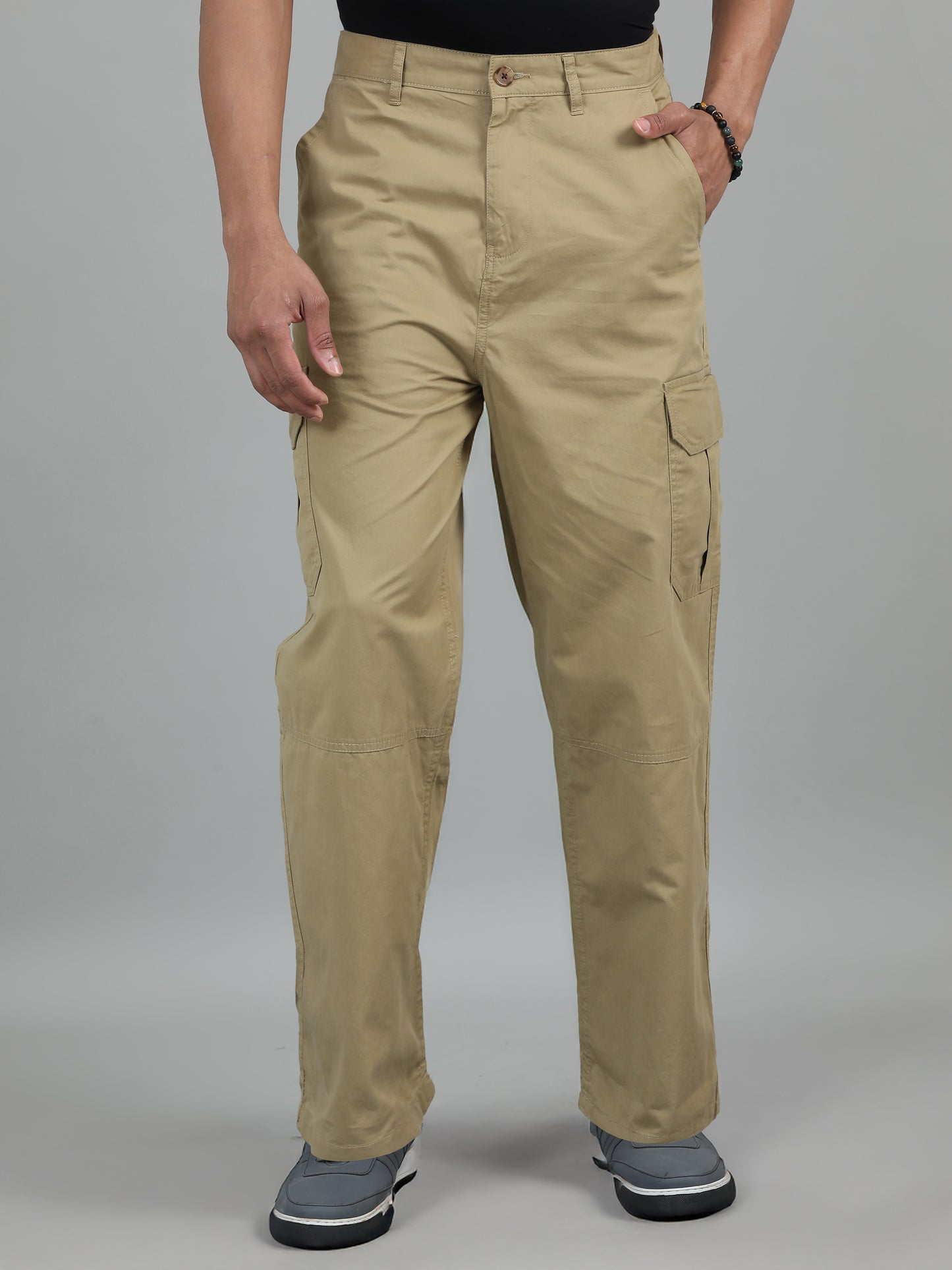 Men Cotton Baggy Fit Cargo Trousers, Khaki