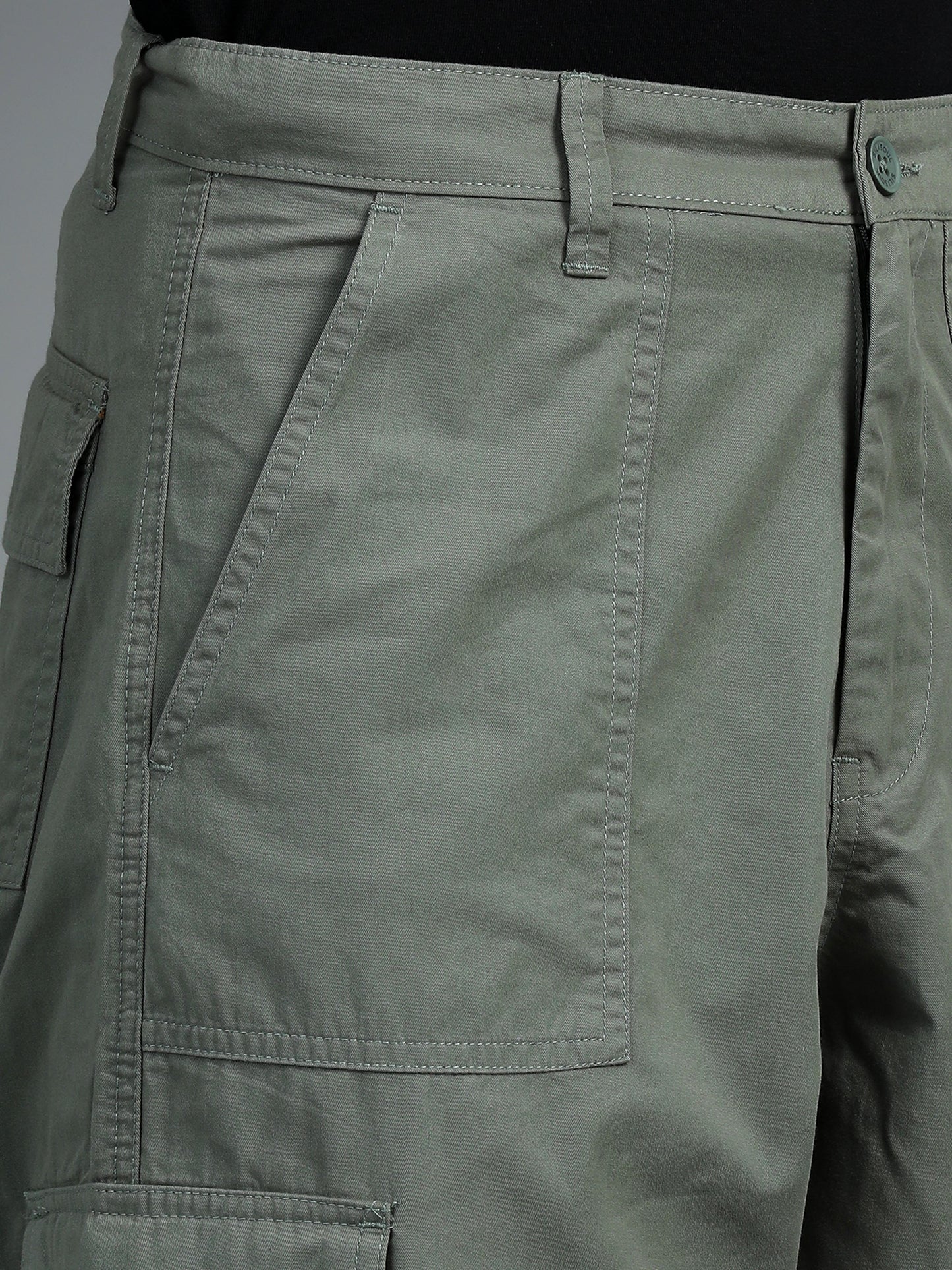 Men Cotton Relaxed Fit Cargo Trousers, Moss Green