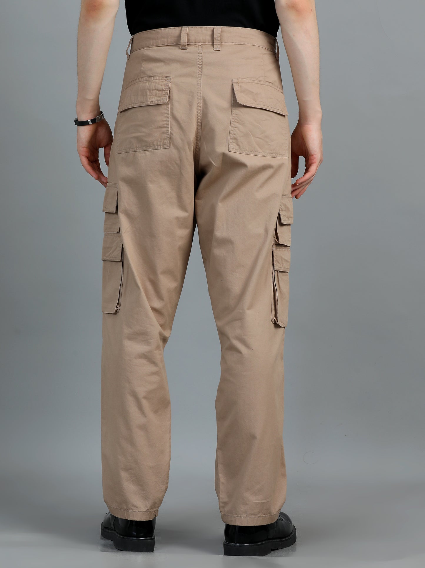 Men Cotton Relaxed Fit Cargo Trousers, Beige SILISOUL