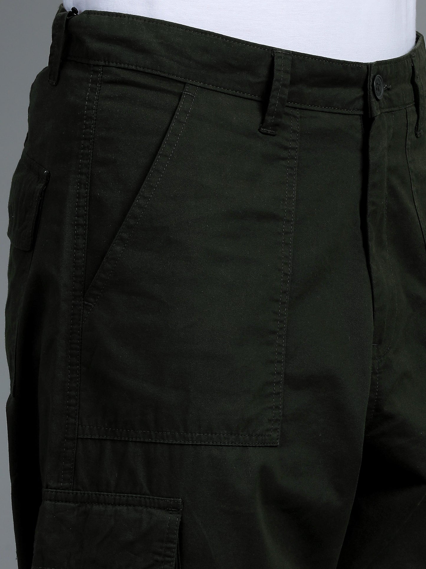 Men Cotton Relaxed Fit Cargo Trousers, Dark Olive