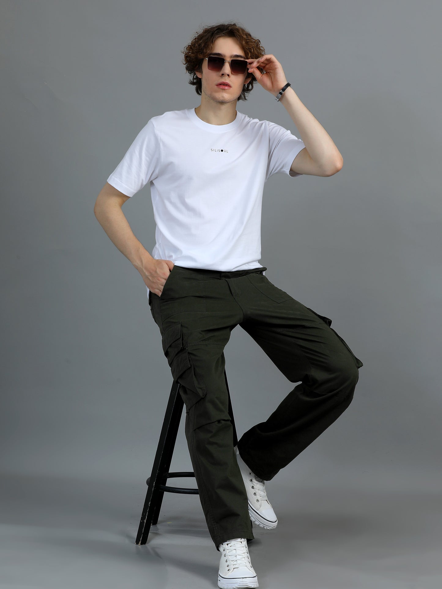 Men Cotton Relaxed Fit Cargo Trousers, Dark Olive