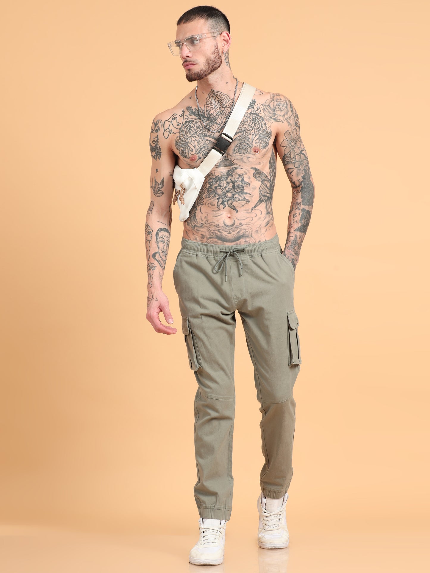 Men Cotton Regular Fit Cargo Joggers, SAGE