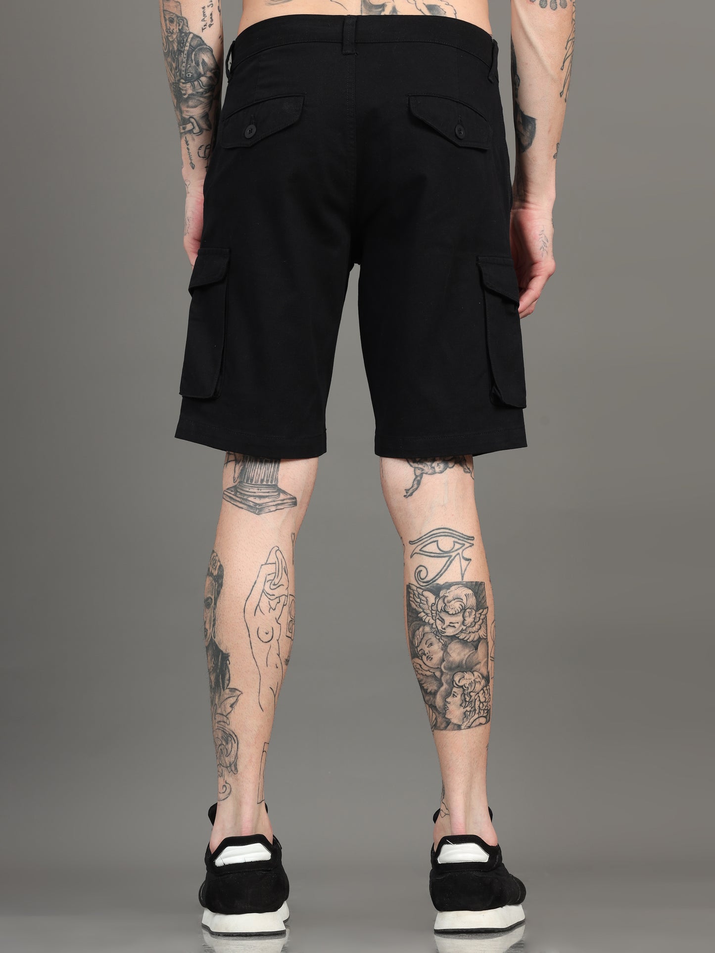 Men Cotton Regular Fit Cargo Shorts, BLACK